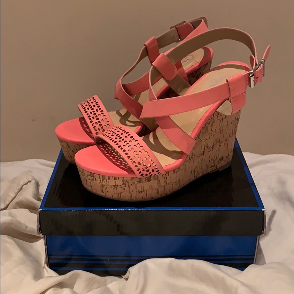 Pink Wedges
